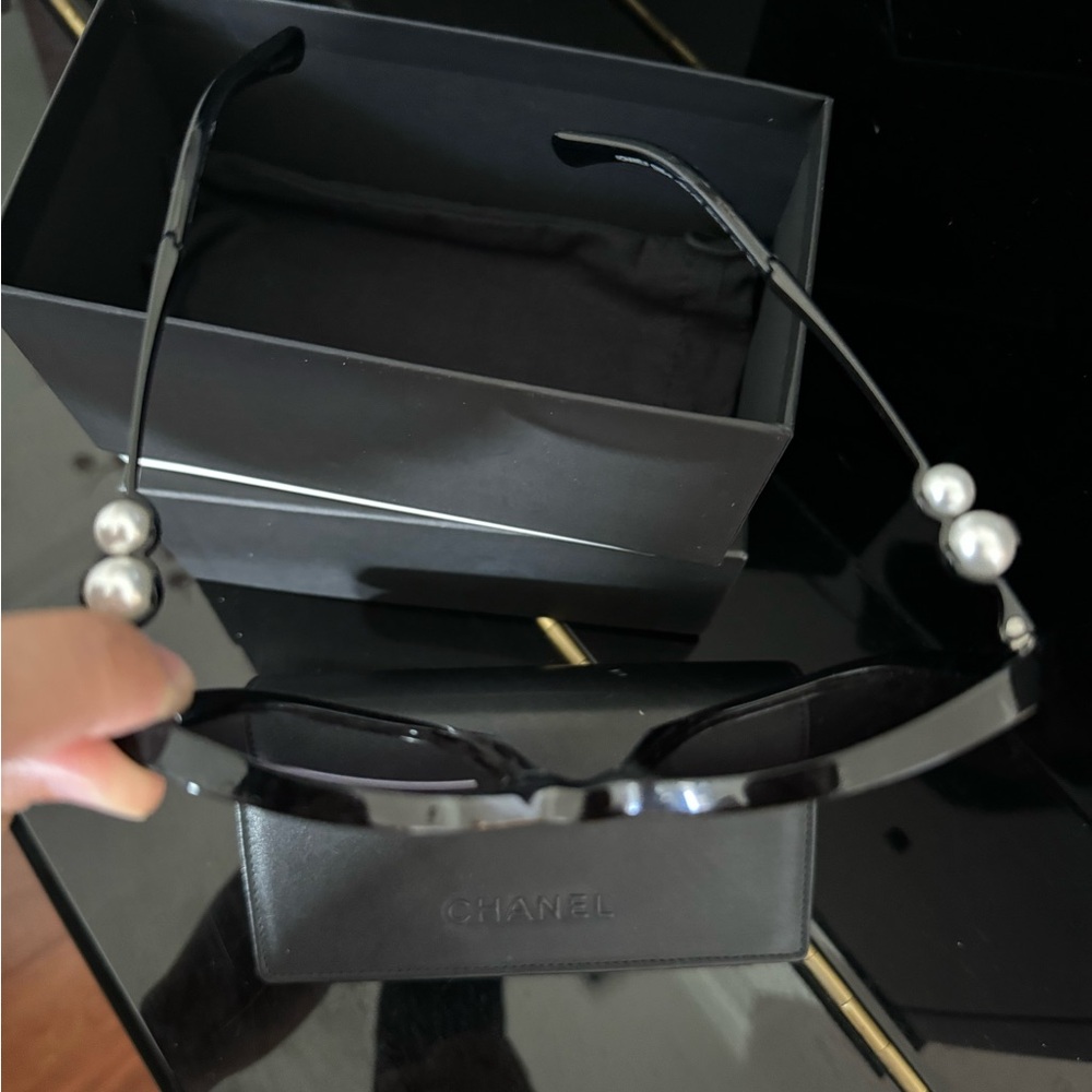chanel sunglasses - Picture 4 of 5